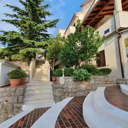 Marion Apartment Klenovica