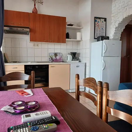 Marion Apartment Klenovica